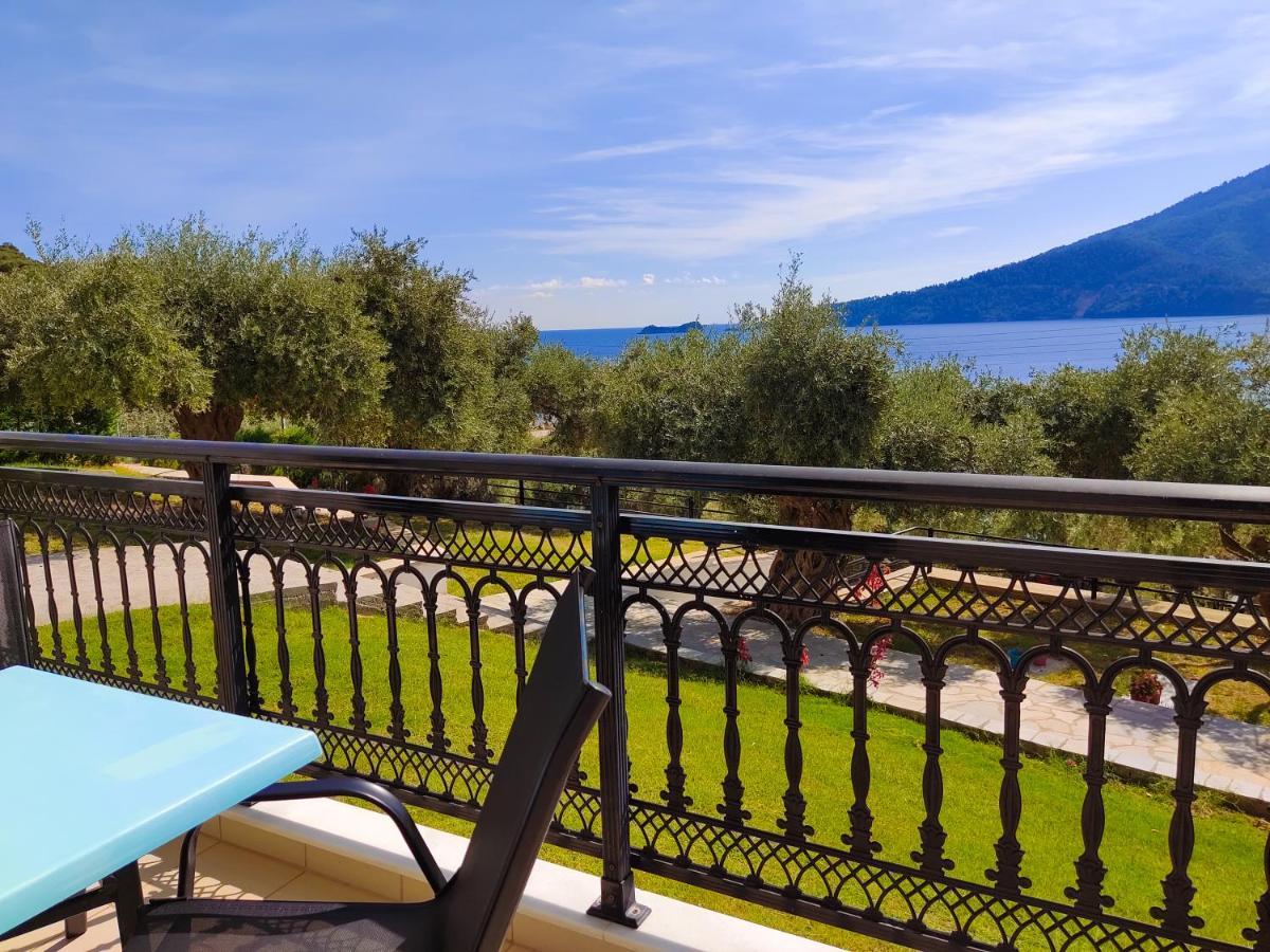 Celeste Golden Beach Chrisi Ammoudia Exterior foto